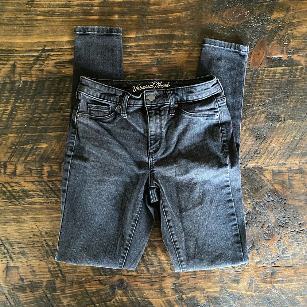 Universal Thread High Rise Jegging Jeans Black Size 2 / 26L